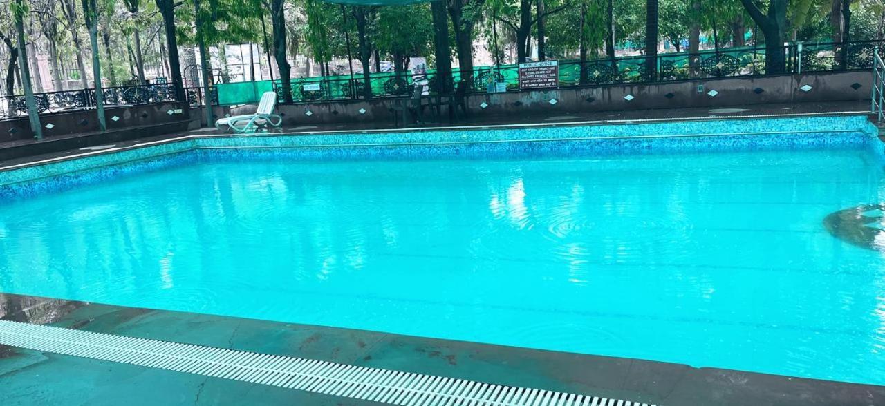 Kangs Nirvana Resorts And Spa Mahalpur Exterior photo
